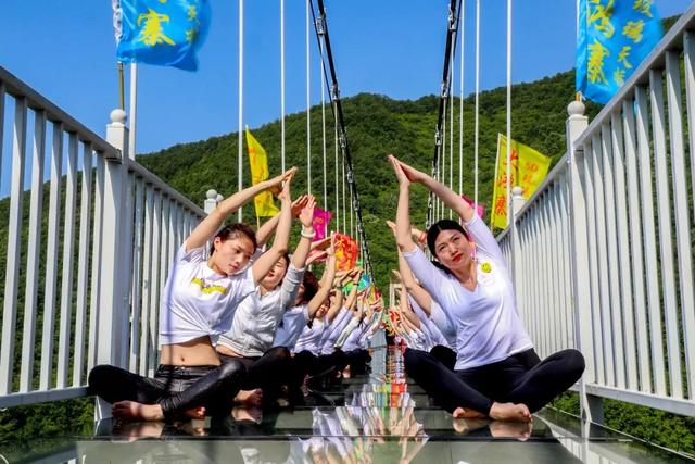 大鸿寨桂千红入选国家2019年度乡村文化和旅游能人支持项目! 大鸿寨桂千红入选国家2019年度乡村文化和旅游能人支持项目!