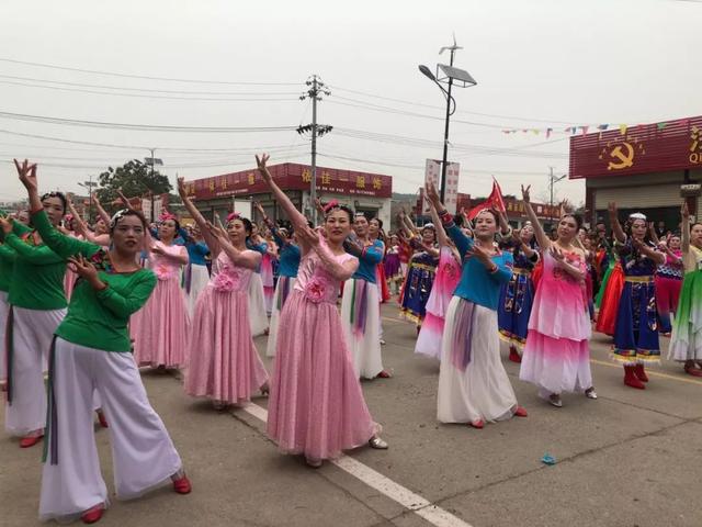 禹州市第六届全民广场舞大赛第一赛区投票开始啦 禹州市第六届全民广场舞大赛第一赛区投票开始啦