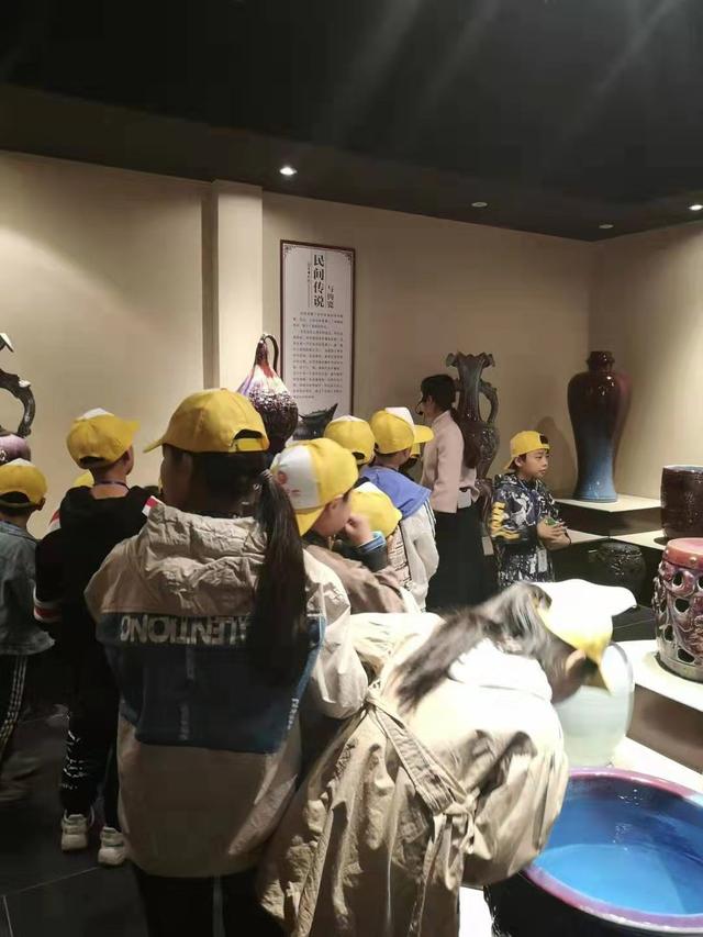 禹州神垕古镇景区再次迎来千人研学团队 禹州神垕古镇景区再次迎来千人研学团队