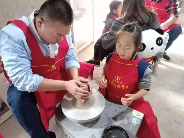 宇华实验幼儿园走进温博 畅享钧窑神奇魅力 宇华实验幼儿园走进温博 畅享钧窑神奇魅力