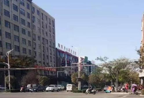 "哎,去那啊?坐车不?"禹州“红三轮”为卷土重来! "哎,去那啊?坐车不?"禹州“红三轮”为卷土重来!