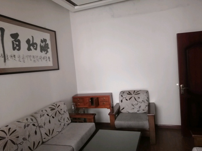 禹州钧悦时代广场附近独院加商铺5百平房东低价出售 禹州钧悦时代广场附近独院加商铺5百平房东低价出售