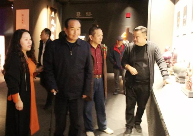 郑州工程技术学院(禹州)实践教学实习基地挂牌仪式如期举行 郑州工程技术学院(禹州)实践教学实习基地挂牌仪式如期举行