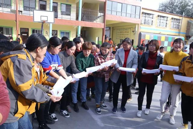11月15日禹州市文殊镇福娃学校第六届运动会隆重开幕 11月15日禹州市文殊镇福娃学校第六届运动会隆重开幕