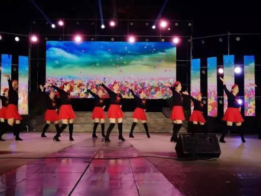 舞动禹州2019年第六届全民广场舞大赛总决赛圆满收官! 舞动禹州2019年第六届全民广场舞大赛总决赛圆满收官!