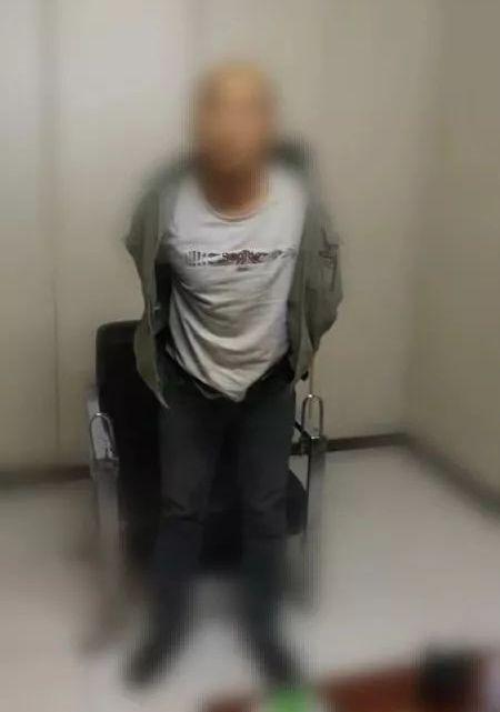 禹州多名瘾君子和毒贩落网!原来毒品就在我们身边.... 禹州多名瘾君子和毒贩落网!原来毒品就在我们身边....