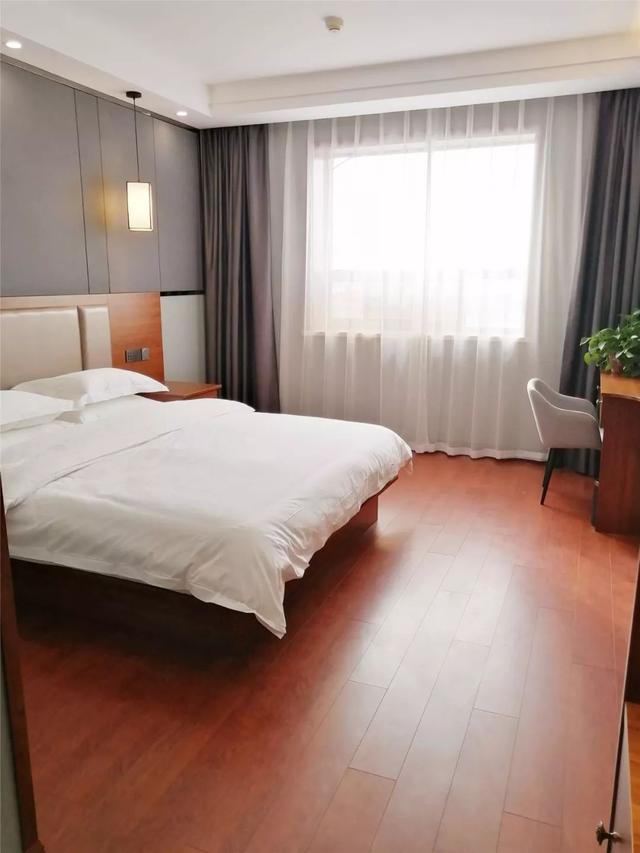禹州竹林大酒店现推出特大活动 0元入住商务智能客房! 禹州竹林大酒店现推出特大活动 0元入住商务智能客房!