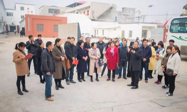 禹州非遗魅力行到中国钧瓷文化园进行实地观摩 禹州非遗魅力行到中国钧瓷文化园进行实地观摩