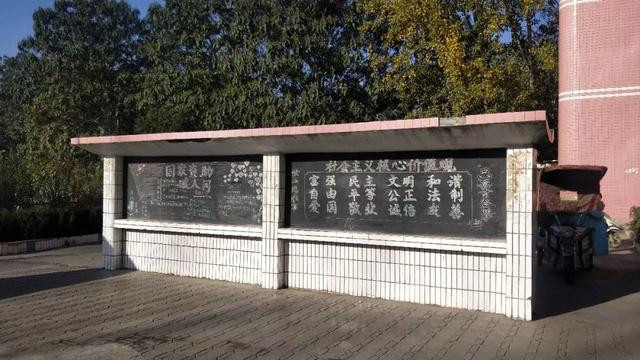 禹州非遗走进鸿畅镇实验学校 开展非遗文化进校园活动 禹州非遗走进鸿畅镇实验学校 开展非遗文化进校园活动