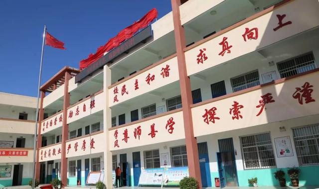11月25日禹州无梁镇杨寨小学发生的故事!值得点赞 11月25日禹州无梁镇杨寨小学发生的故事!值得点赞