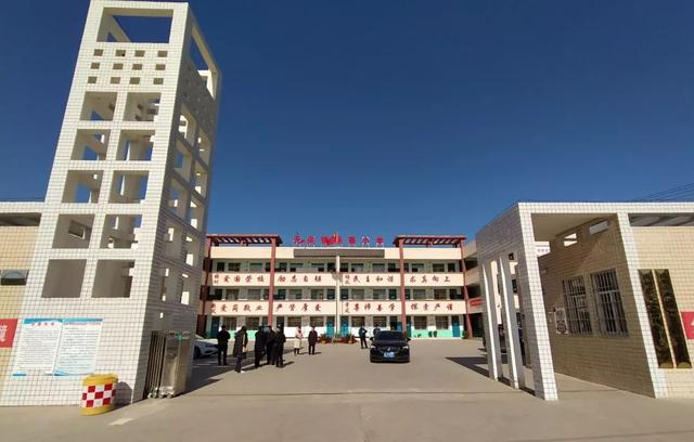 11月25日禹州无梁镇杨寨小学发生的故事!值得点赞 11月25日禹州无梁镇杨寨小学发生的故事!值得点赞