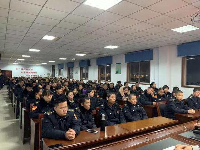 禹州市公共交通有限公司召开第九期文化讲堂培训会 禹州市公共交通有限公司召开第九期文化讲堂培训会