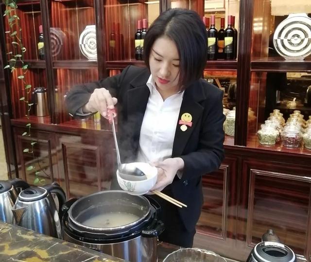 禹州中梁禹州府情系环卫工冬季送温暖 禹州中梁禹州府情系环卫工冬季送温暖