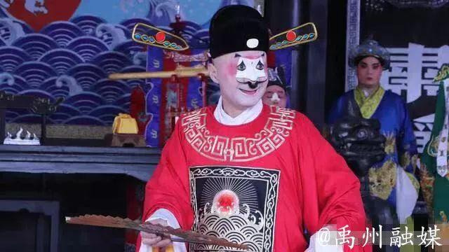 戏曲电影《芝麻官休妻》禹州豫剧团横店杀青归来 戏曲电影《芝麻官休妻》禹州豫剧团横店杀青归来