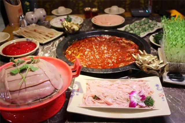 禹州吃货大福利9.9元=300元!还有2608元现金美食券免 禹州吃货大福利9.9元=300元!还有2608元现金美食券免