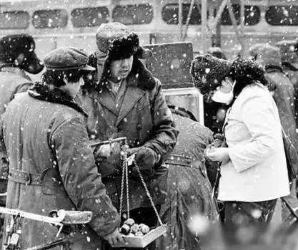 30年前的冬天禹州人都是这样度过的!这些老照片让人泪目...... 30年前的冬天禹州人都是这样度过的!这些老照片让人泪目......