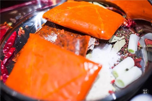 禹州新一峰成都串串火锅价值137元3-4人串串套餐39元任性撸 禹州新一峰成都串串火锅价值137元3-4人串串套餐39元任性撸