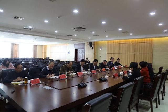 禹州市财政局召开 “不忘初心、牢记使命”专题民主生活会 禹州市财政局召开 “不忘初心、牢记使命”专题民主生活会