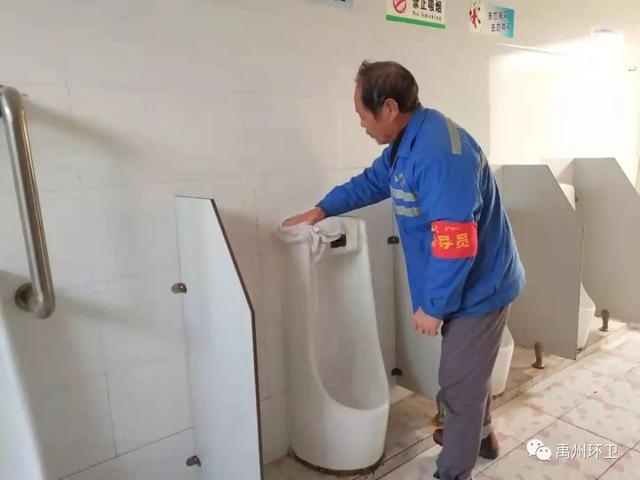 禹州环卫:坚持开展每周清洁行动 常态巩固城区卫生质量 禹州环卫:坚持开展每周清洁行动 常态巩固城区卫生质量