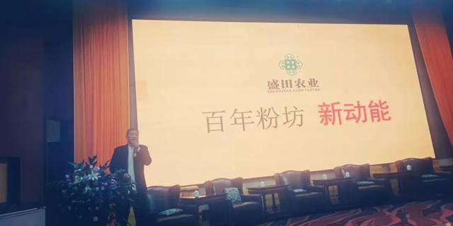 第五届中原旅游大咖英雄会隆重举行 禹州揽获两项殊荣! 第五届中原旅游大咖英雄会隆重举行 禹州揽获两项殊荣!