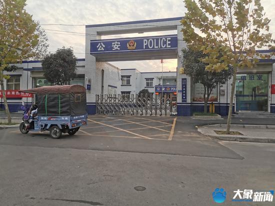 禹州14岁少女被骗KTV里做"公主" 领班:敢跑就打死你 禹州14岁少女被骗KTV里做"公主" 领班:敢跑就打死你
