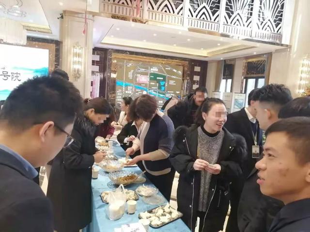 12月22日中梁禹州府迎来了“包饺子”大赛 12月22日中梁禹州府迎来了“包饺子”大赛