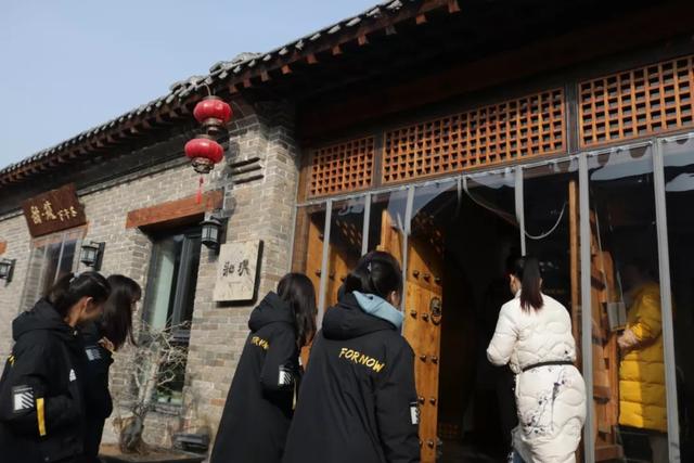 女排姑娘来神垕啦!快跟随小编来看一看吧 女排姑娘来神垕啦!快跟随小编来看一看吧