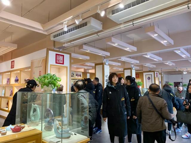 女排姑娘来神垕啦!快跟随小编来看一看吧 女排姑娘来神垕啦!快跟随小编来看一看吧