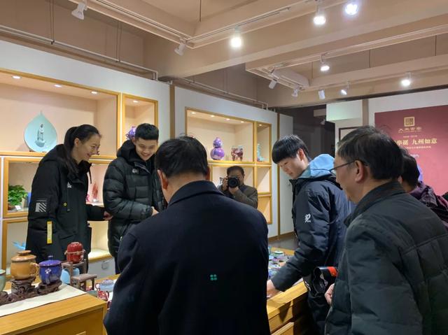 女排姑娘来神垕啦!快跟随小编来看一看吧 女排姑娘来神垕啦!快跟随小编来看一看吧