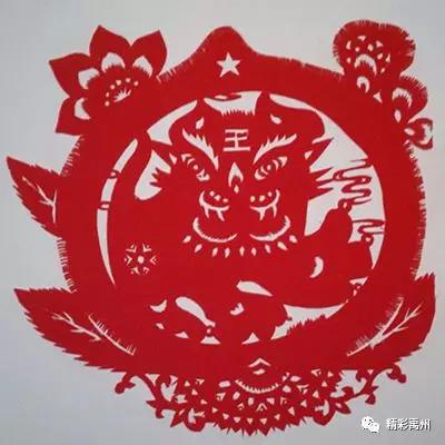 耄耋老人剪纸忙,“十二生肖”来贺岁 耄耋老人剪纸忙,“十二生肖”来贺岁