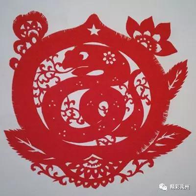 耄耋老人剪纸忙,“十二生肖”来贺岁 耄耋老人剪纸忙,“十二生肖”来贺岁