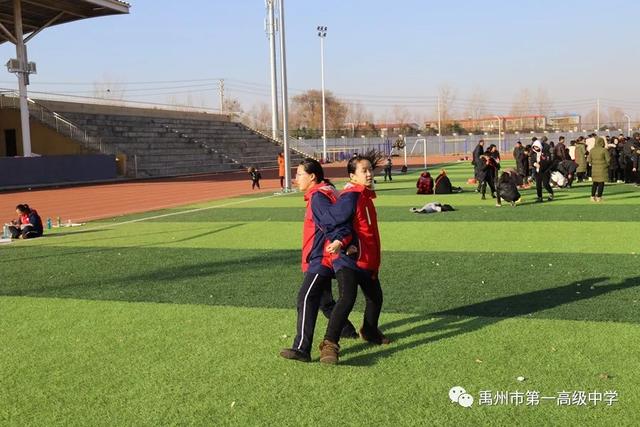 禹州一高教育集团前后屯学校运动会掠影 禹州一高教育集团前后屯学校运动会掠影