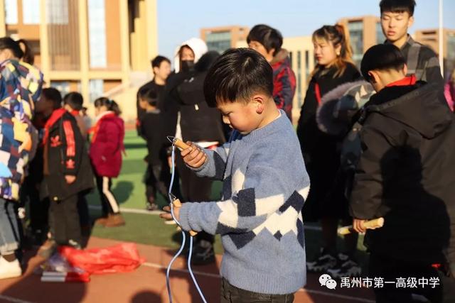 禹州一高教育集团前后屯学校运动会掠影 禹州一高教育集团前后屯学校运动会掠影