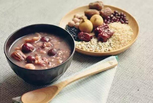 夏都美食街喊您回家喝粥啦!腊八节当天粥随便喝! 夏都美食街喊您回家喝粥啦!腊八节当天粥随便喝!