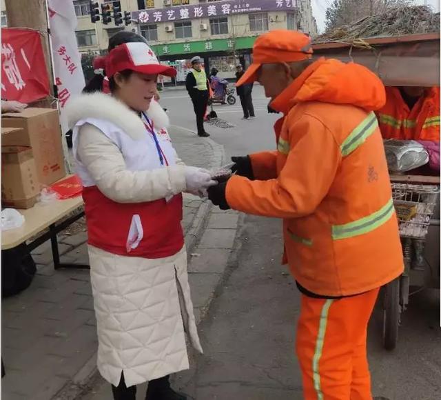 今天禹州城大街小巷,香糯腊八粥 浓浓红会情 今天禹州城大街小巷,香糯腊八粥 浓浓红会情