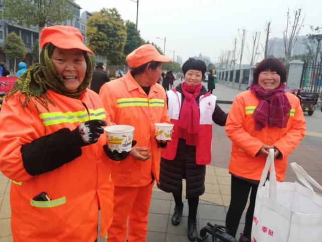 今天禹州城大街小巷,香糯腊八粥 浓浓红会情 今天禹州城大街小巷,香糯腊八粥 浓浓红会情