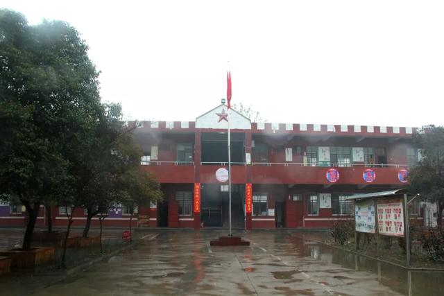 禹州一校长大胆尝试《坐上高铁去研学》结果…! 禹州一校长大胆尝试《坐上高铁去研学》结果…!