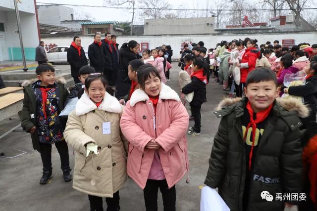 1月9日禹州团市委走进顺店镇柳河小学 1月9日禹州团市委走进顺店镇柳河小学