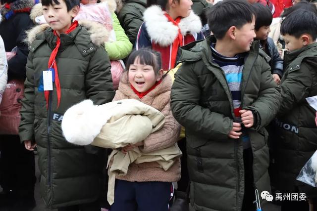 1月9日禹州团市委走进顺店镇柳河小学 1月9日禹州团市委走进顺店镇柳河小学