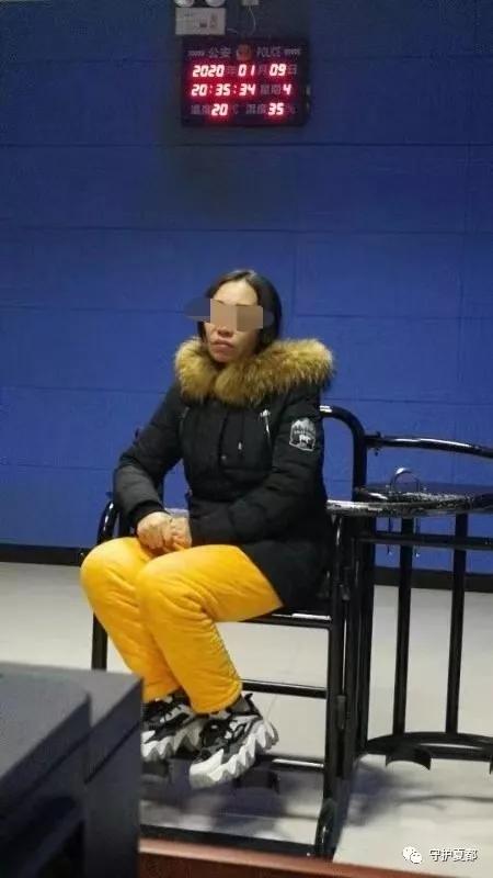 禹州警方抓获在公共场所扒窃小孩子黄金首饰的犯罪嫌疑人朱某 禹州警方抓获在公共场所扒窃小孩子黄金首饰的犯罪嫌疑人朱某