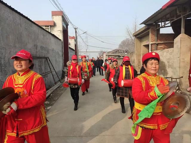 禹州郭连镇张涧村开展“四好家庭”评选表彰活动 有你认识的没? 禹州郭连镇张涧村开展“四好家庭”评选表彰活动 有你认识的没?