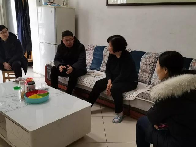 禹州市人民检察院开展看望慰问退休老干部活动 禹州市人民检察院开展看望慰问退休老干部活动