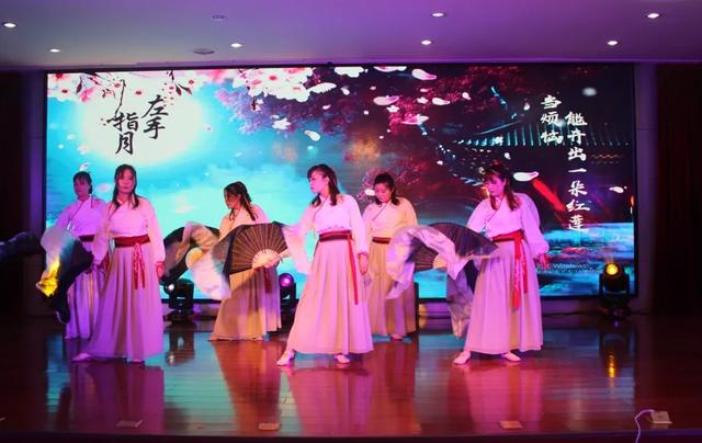 禹州市中心医院2020年春节联欢晚会成功举办 禹州市中心医院2020年春节联欢晚会成功举办