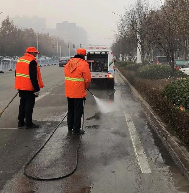 禹州环卫:过小年接大年 我们准备好了! 禹州环卫:过小年接大年 我们准备好了!