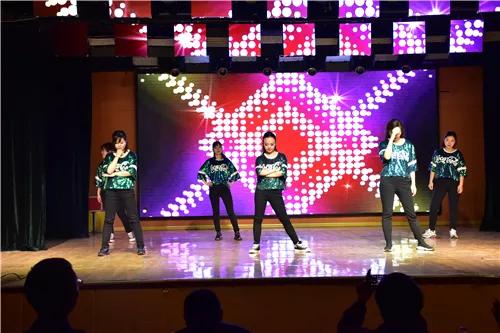 以梦为马 不负韶华 禹州市新华书店年度盛典圆满收官 以梦为马 不负韶华 禹州市新华书店年度盛典圆满收官