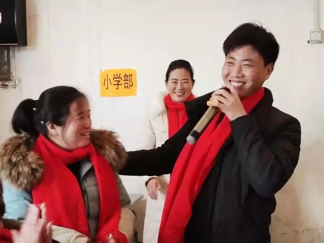 刚放假!禹州市浅井镇这所学校就发生让人激情澎湃的一幕! 刚放假!禹州市浅井镇这所学校就发生让人激情澎湃的一幕!