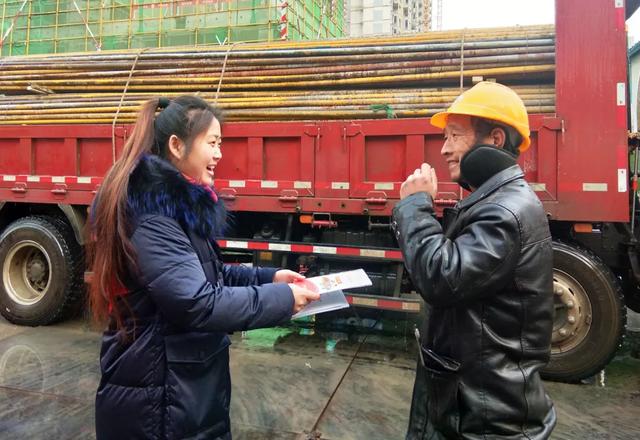 五位农民工拿到了拖欠1年多的10万元工资!可以过个好年了 五位农民工拿到了拖欠1年多的10万元工资!可以过个好年了