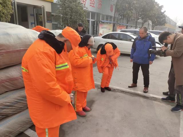 禹州金石星河湾慈善拍卖捐赠仪式圆满完成 禹州金石星河湾慈善拍卖捐赠仪式圆满完成