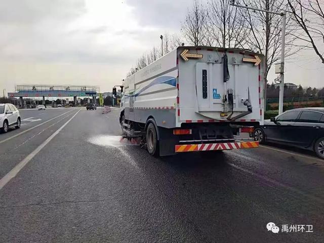 禹州环卫:干干净净迎新年 这些人“拼了” 禹州环卫:干干净净迎新年 这些人“拼了”