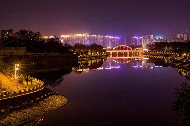 禹州夜色 流光溢彩——禹州市摄影家协会会员作品赏析 禹州夜色 流光溢彩——禹州市摄影家协会会员作品赏析